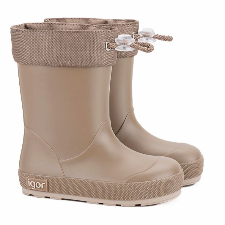 barefoot, bottes, pluie